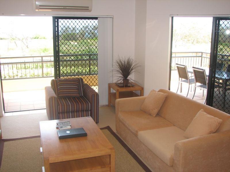 Unit 40/20-21 Pacific Parade, Yamba NSW 2464