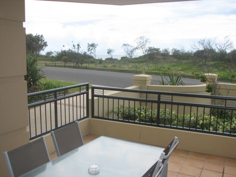 20-21 Pacific Parade, Yamba NSW 2464