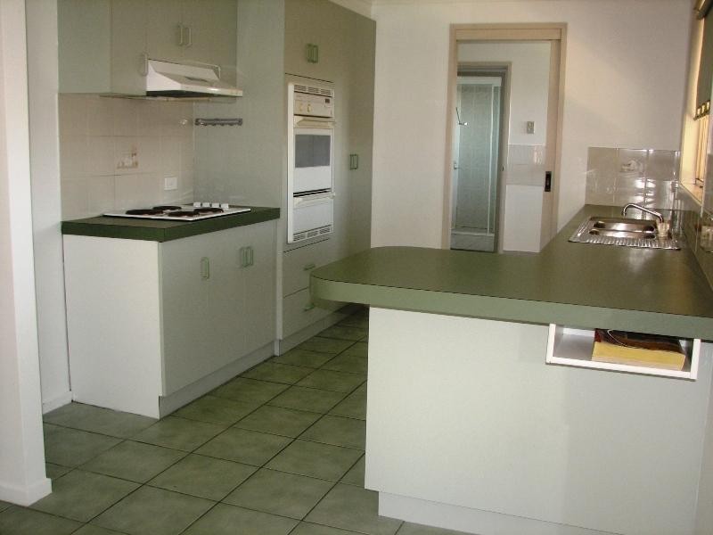 2/20 Ballanda Crescent, Iluka NSW 2466