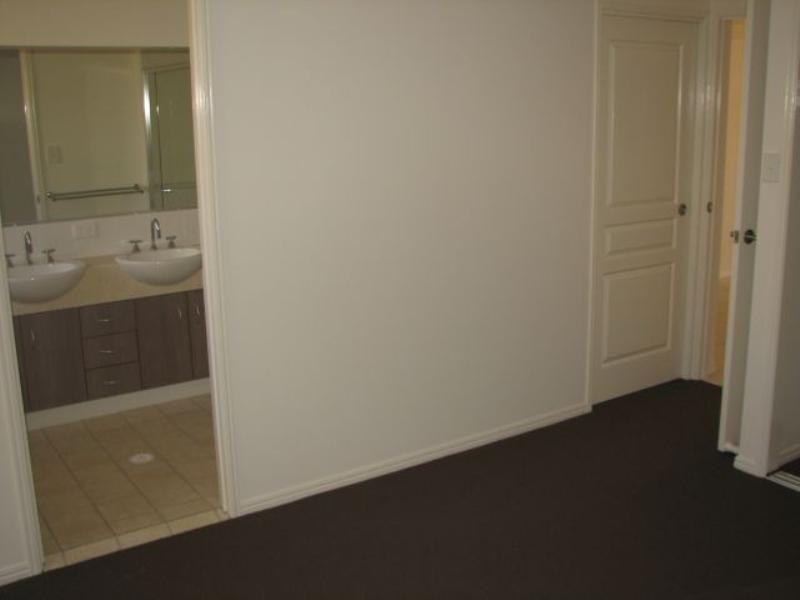 266 Yamba Road, Yamba NSW 2464