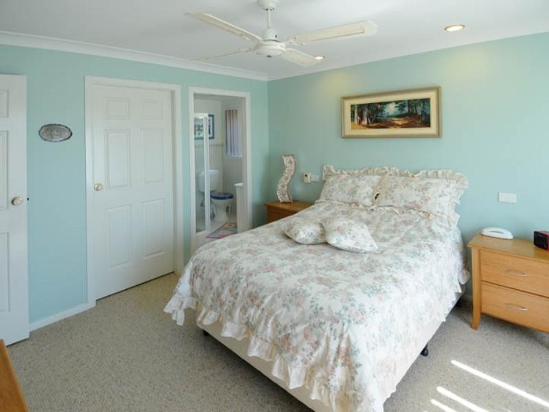 31 The Halyard, Yamba NSW 2464