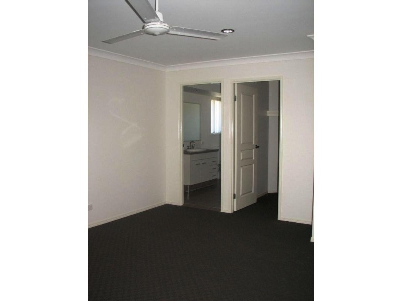 2 Buccaneers Court, Yamba NSW 2464