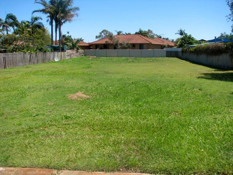 1 Banksia Place, Yamba NSW 2464