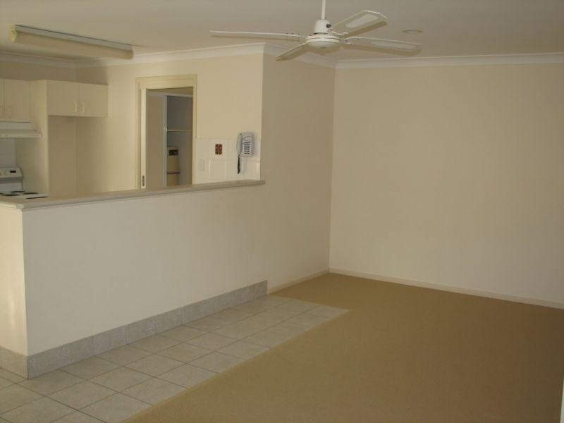 1/44 Kookaburra Court, Yamba NSW 2464