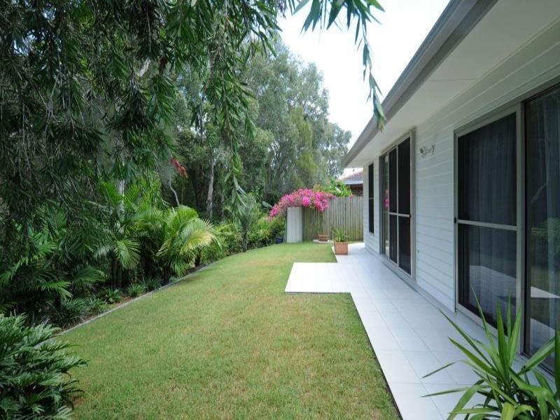 2/8 Coquette Close, Yamba NSW 2464