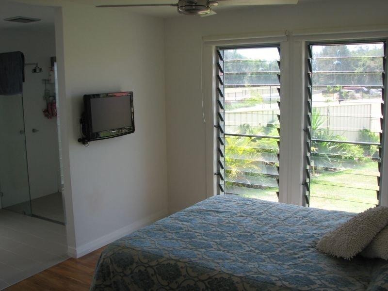 24 William Avenue, Yamba NSW 2464