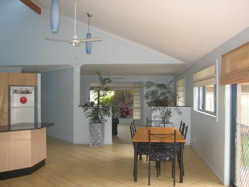 9a Coquette Close, Yamba NSW 2464