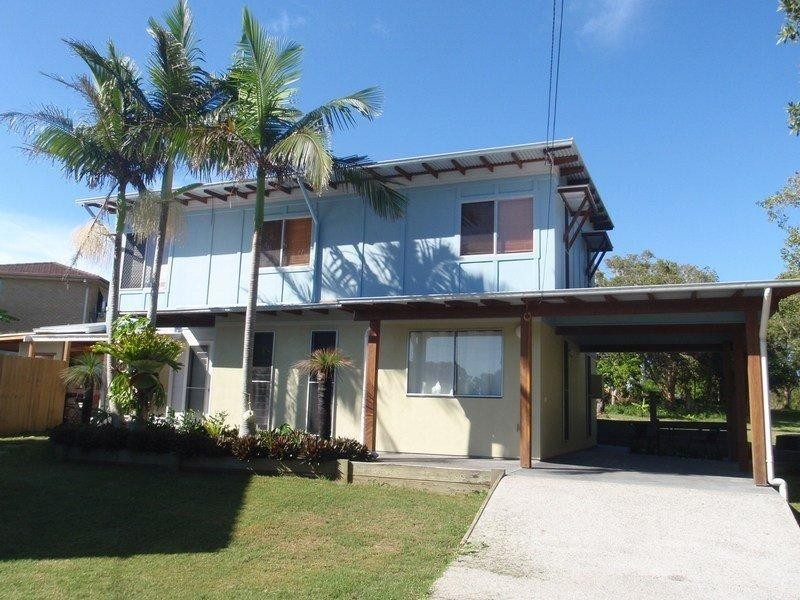 12 Candole Street, Angourie NSW 2464