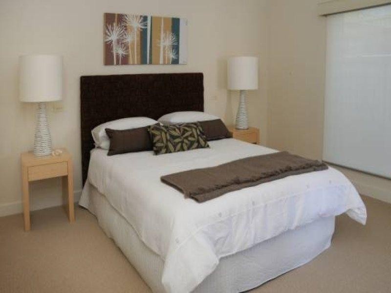 3 Bent Street, Yamba NSW 2464