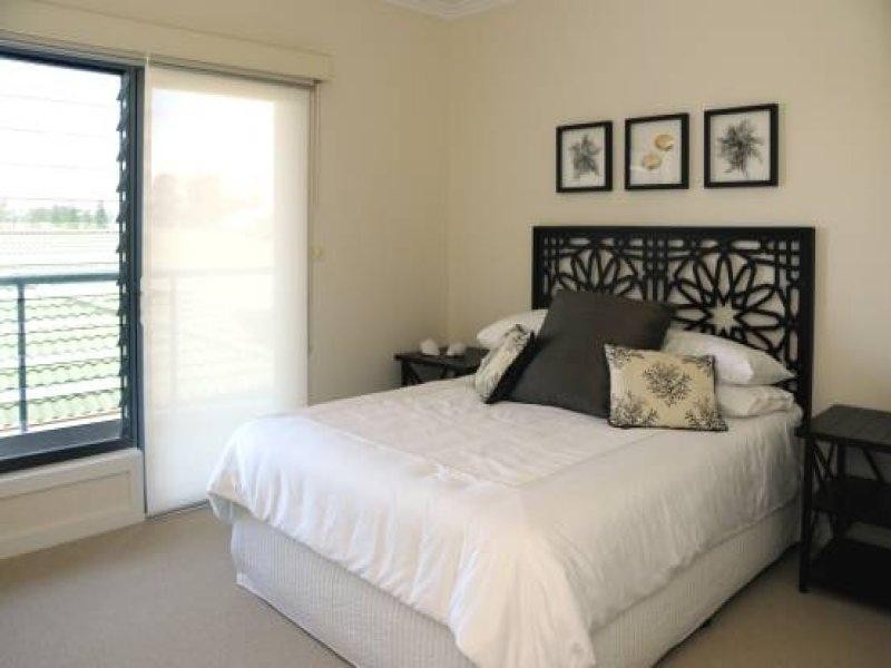 3 Bent Street, Yamba NSW 2464