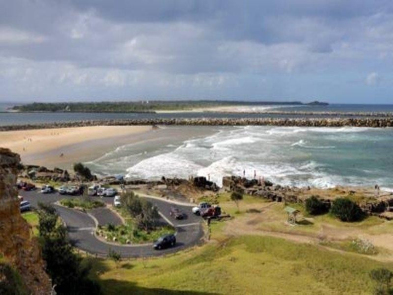 3 Bent Street, Yamba NSW 2464