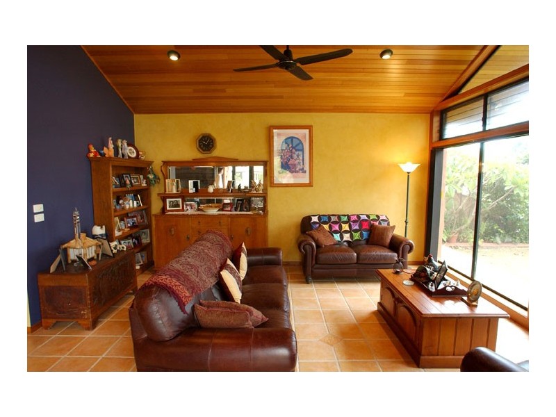 81 Witonga Drive, Yamba NSW 2464