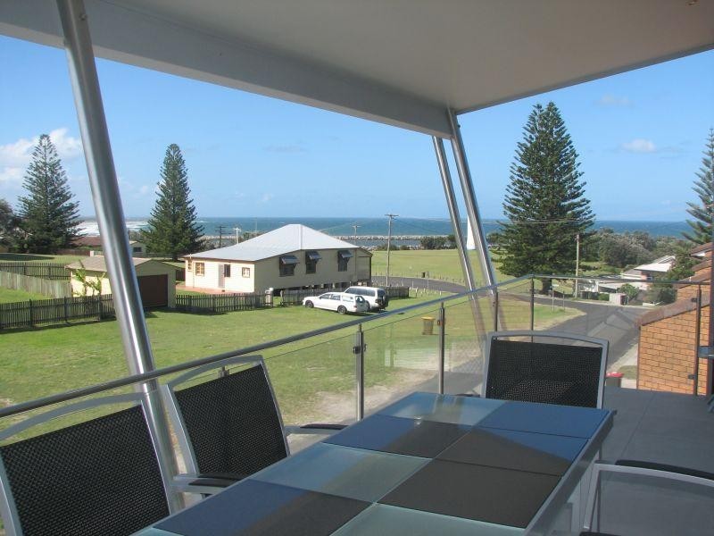 5/6 Clarence Street, Yamba NSW 2464