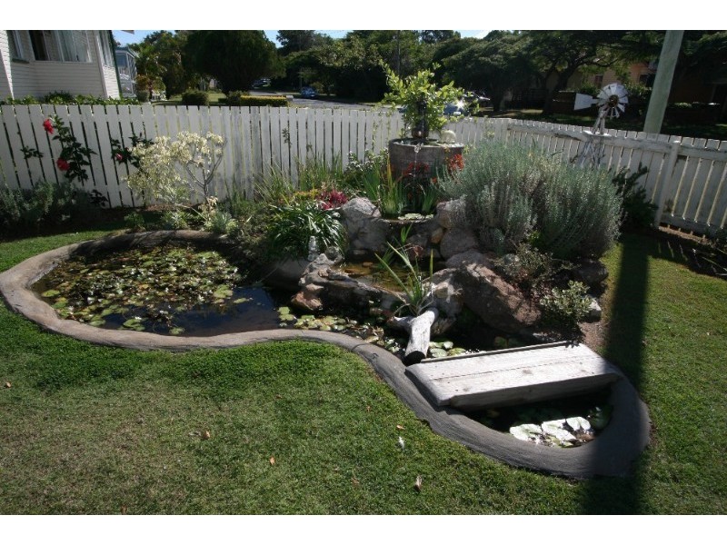 16 Moore Street, Victoria Point QLD 4165