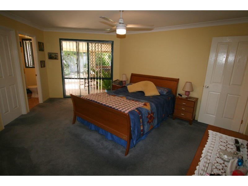 16 Alarna Street, Victoria Point QLD 4165