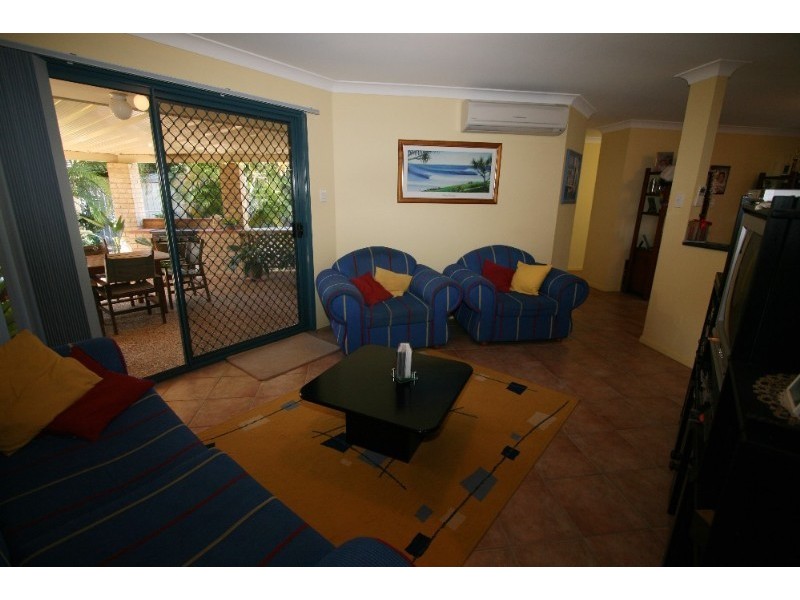 16 Alarna Street, Victoria Point QLD 4165