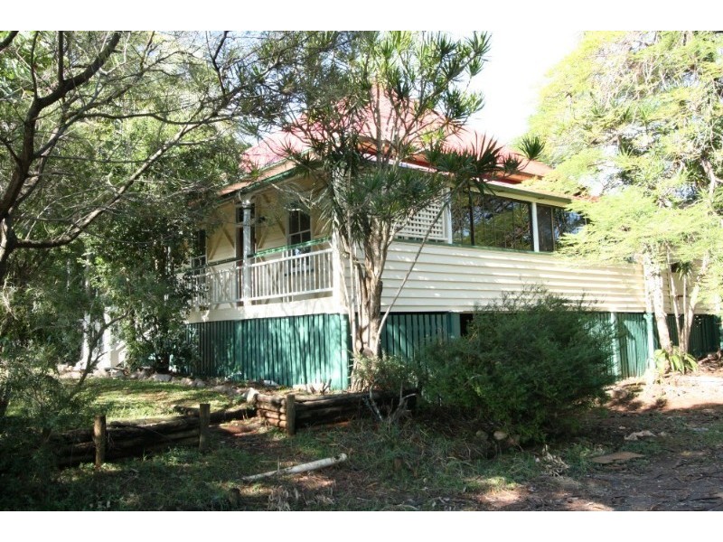 1 Collins Street, Redland Bay QLD 4165