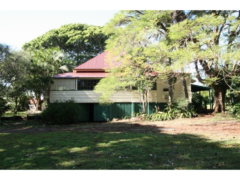 1 Collins Street, Redland Bay QLD 4165