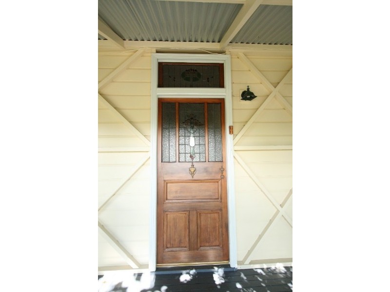 1 Collins Street, Redland Bay QLD 4165