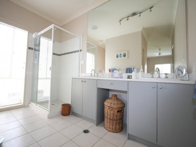 Redland Bay QLD 4165