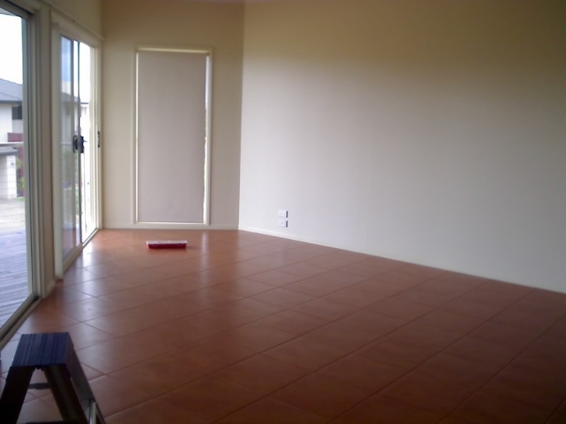 1/14 Irwin Place, Redland Bay QLD 4165