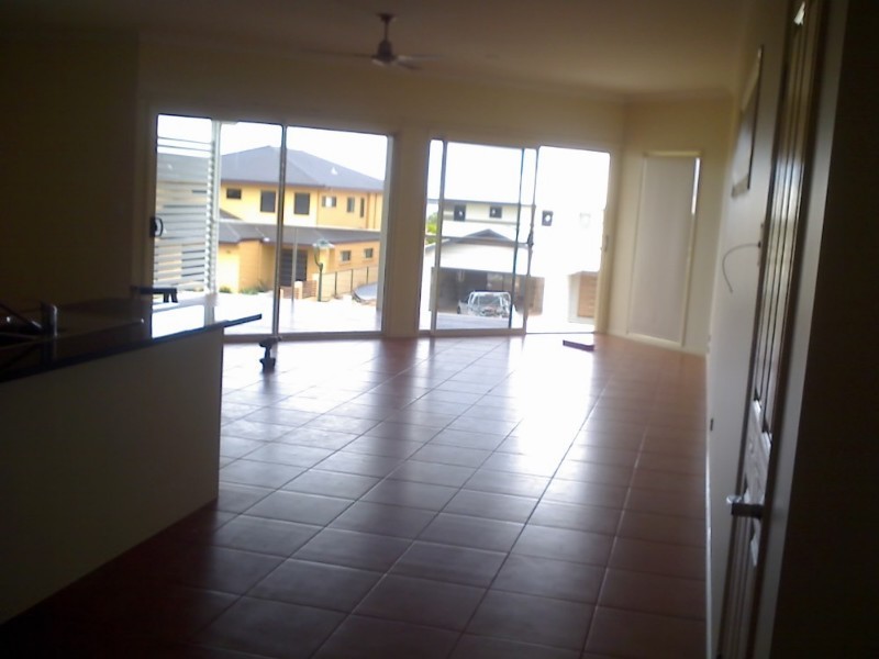 1/14 Irwin Place, Redland Bay QLD 4165