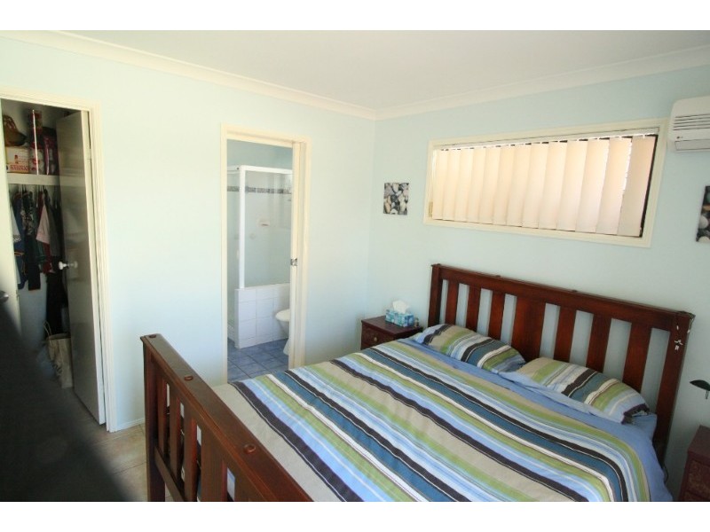 35 Fryar Street, Victoria Point QLD 4165