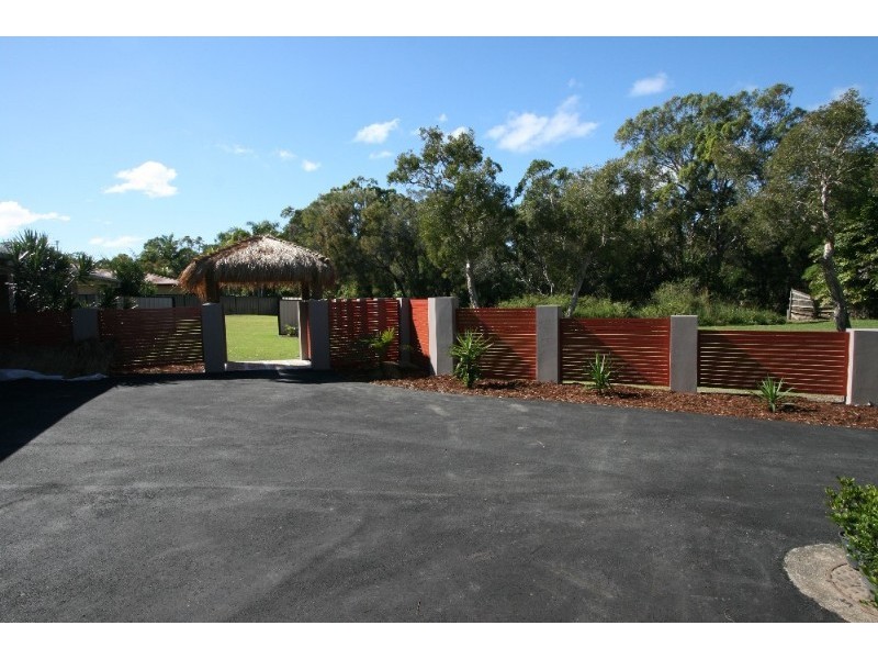 7 Carnoustie Court, Victoria Point QLD 4165