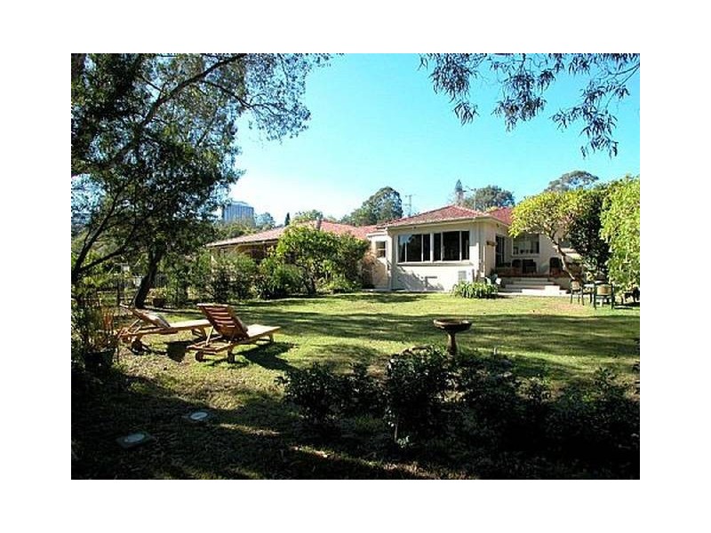 8 Allawah Place, Greenwich NSW 2065