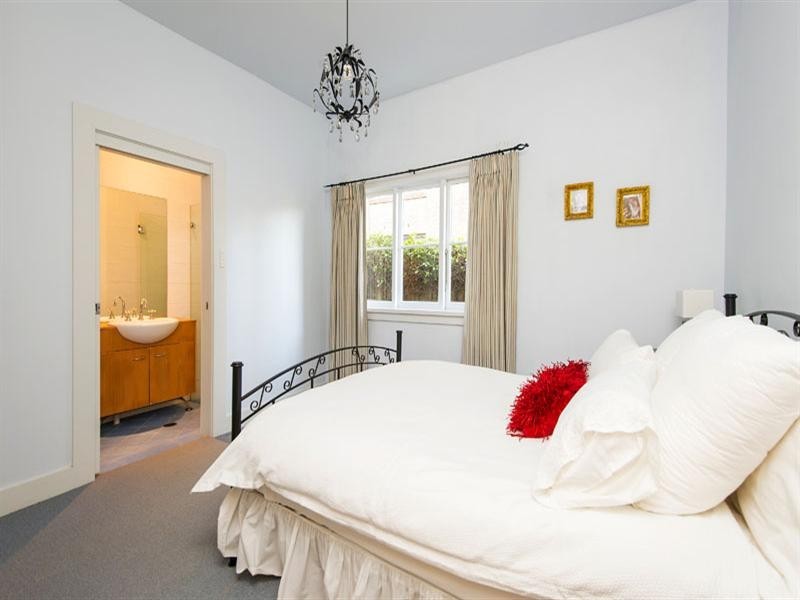 32 Penshurst Street, Willoughby NSW 2068