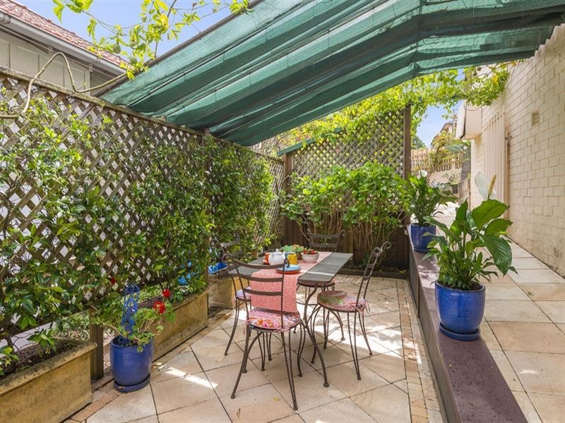 6 Sailors Bay Road, Willoughby NSW 2068