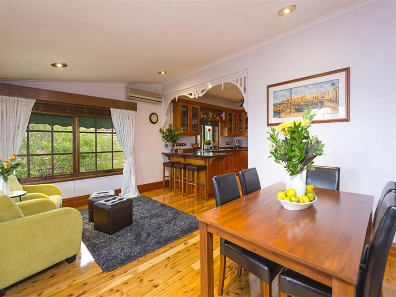 6 Sailors Bay Road, Willoughby NSW 2068