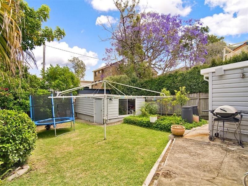 24 Tulloh Street, Willoughby NSW 2068