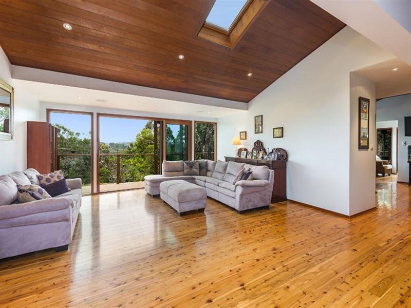 2 Harbour Lane, Middle Cove NSW 2068