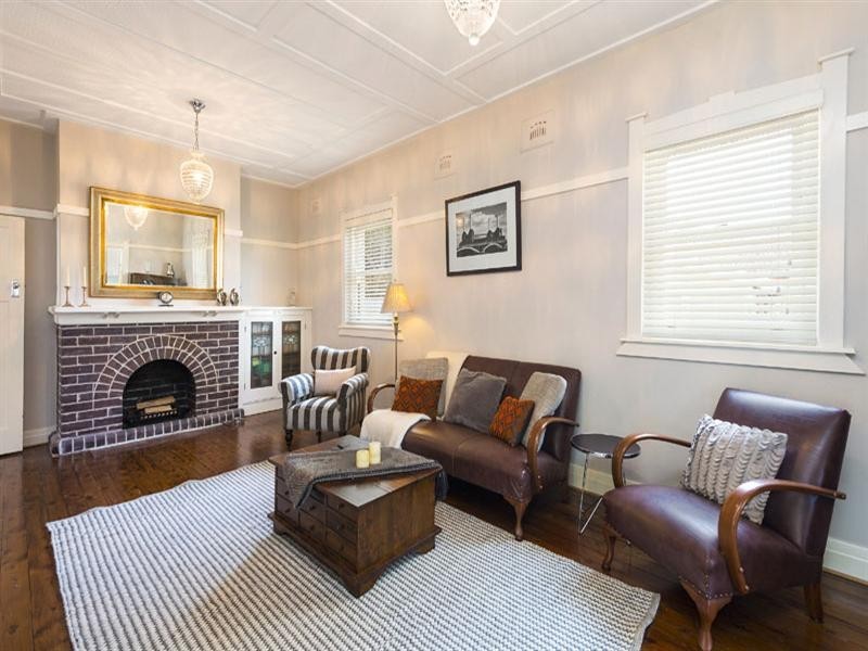 437 Penshurst Street, Roseville NSW 2069