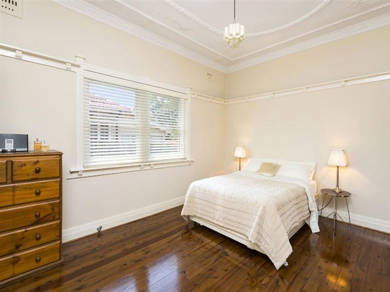 437 Penshurst Street, Roseville NSW 2069