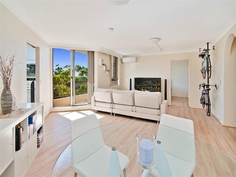 6D/8-12 Sutherland Road, Chatswood NSW 2067
