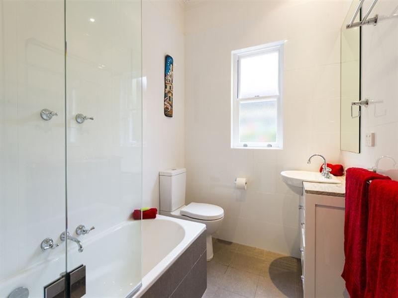 11 Crabbes Avenue, Willoughby NSW 2068