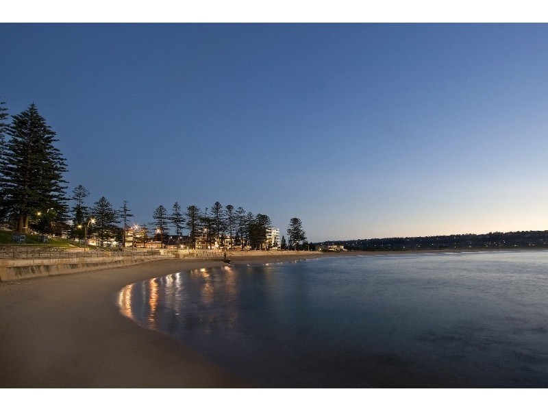 8 Monash Parade, Dee Why NSW 2099