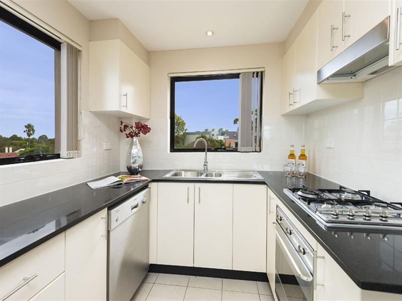 6/240 Penshurst Street, Willoughby NSW 2068