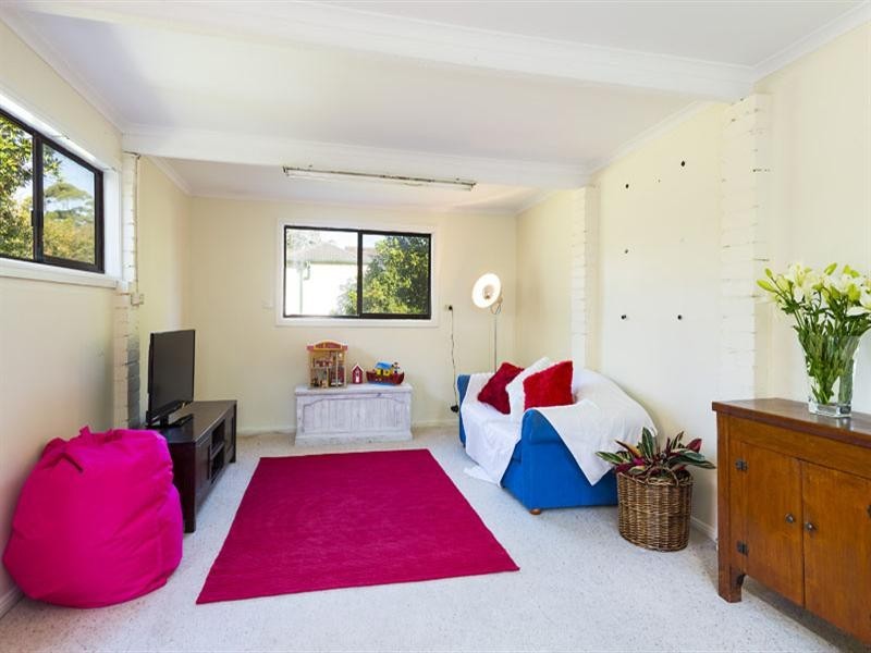 32 Robert Street, Willoughby NSW 2068