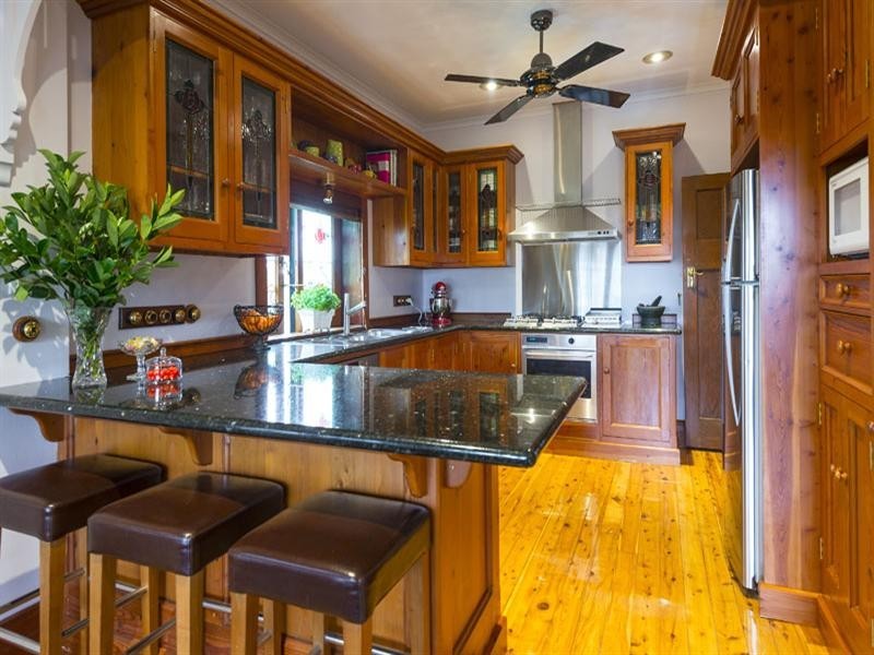 6 Sailors Bay Road, Willoughby NSW 2068