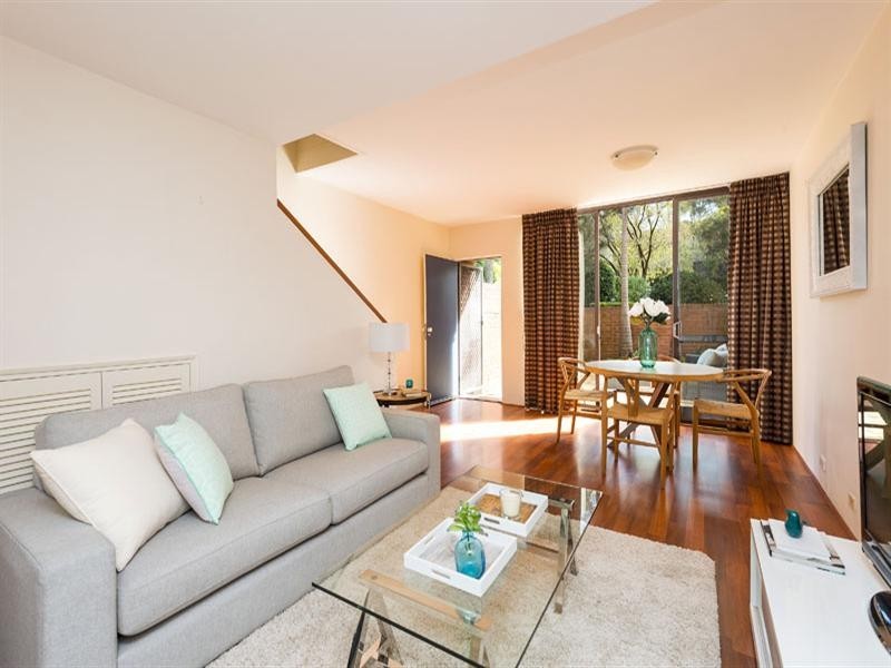 8/5-11 Benton Avenue, Artarmon NSW 2064