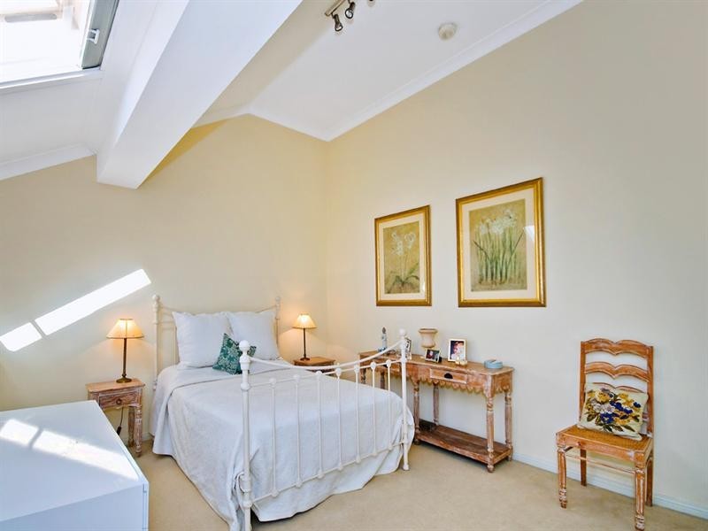 15/207 Willoughby Road, Naremburn NSW 2065