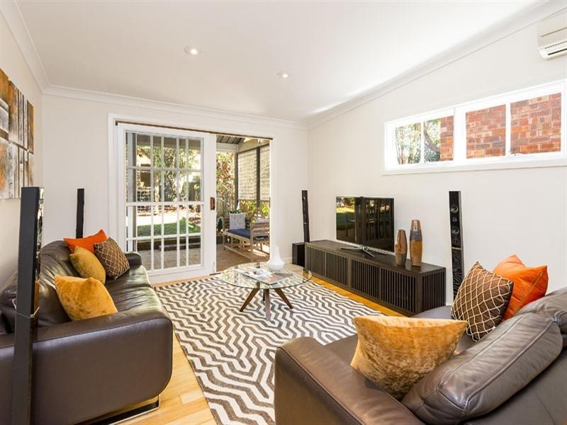 76 Laurel Street, Willoughby NSW 2068