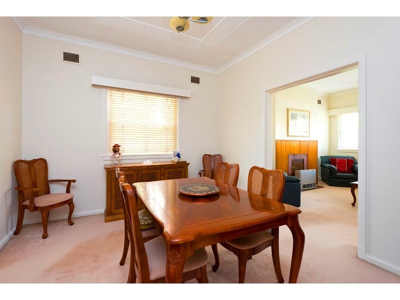 1 Summerville Crescent, Willoughby NSW 2068