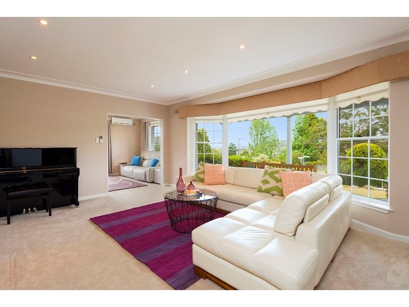 88 Deepwater Road, Castle Cove NSW 2069