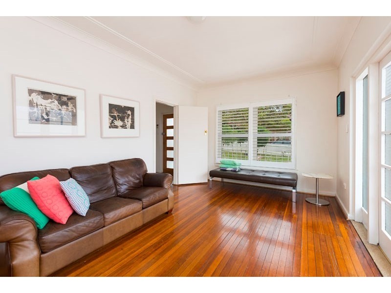 16 Warners Avenue, Willoughby NSW 2068