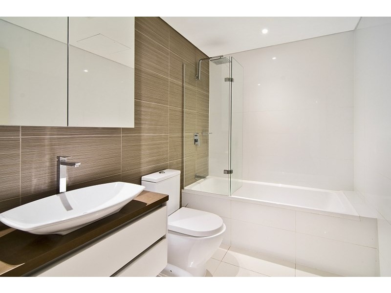 1.02/76-82 Gordon Crescent, Lane Cove NSW 2066