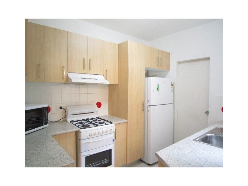 2/4 Milner Crescent, Wollstonecraft NSW 2065